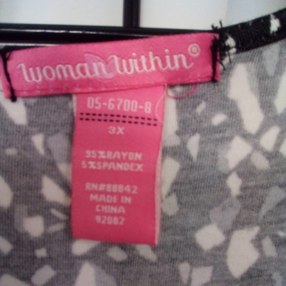 Woman Within Pull on Black /White Faux Wrap Dress Size 3x NICE - Picture 7 of 7